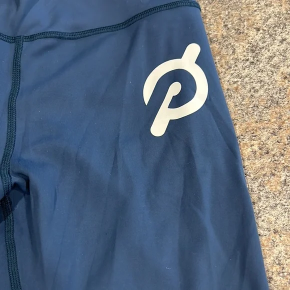 Peloton Move Seamed leggings, size medium - Picture 2 of 8